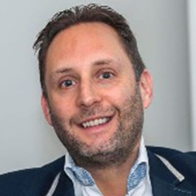 Ben Lyons