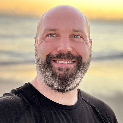A photo of Neil Smith from Folk Recruitment https://www.linkedin.com/in/neilsmithfolk/